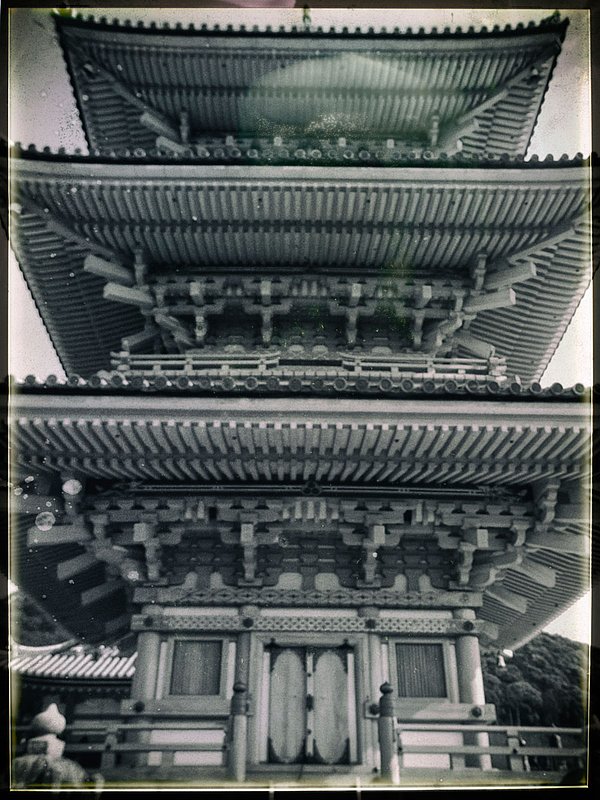 Kyoto-Shinto-temple-07281.jpg