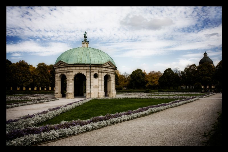 Munich Engish Garden.jpg