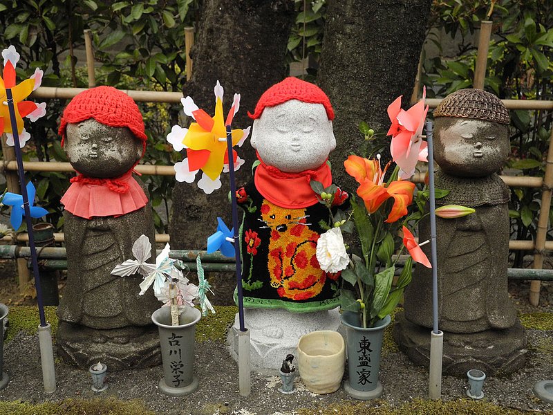 Tributes-to-lost-children-0463.jpg