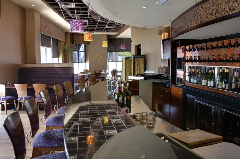 Wine Bar.jpg