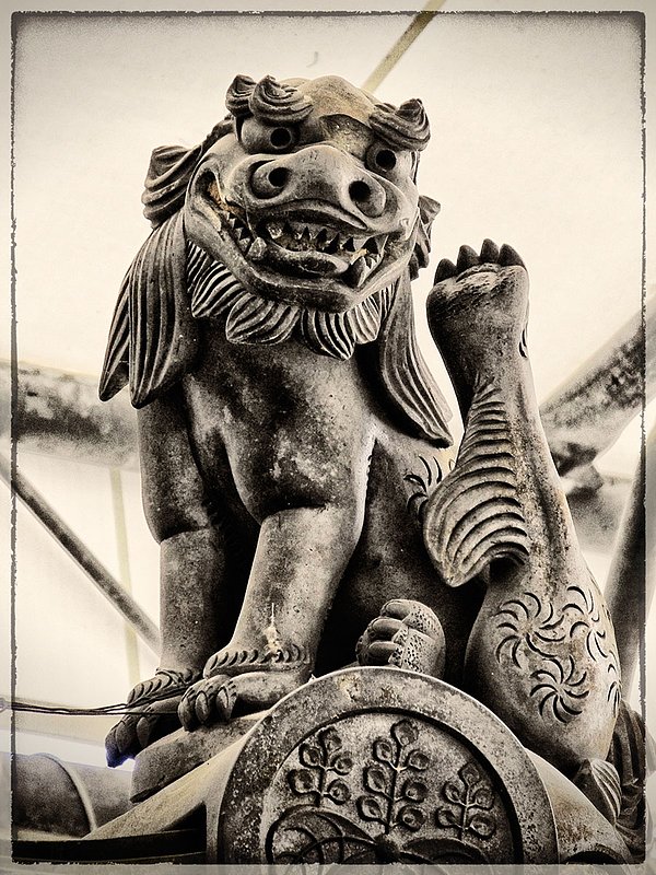 Darma-Guardian-0893.jpg :: Taken at the Tenryu-Ji Temple in Kyoto Japan. Lion are the protectors of the Darma.  