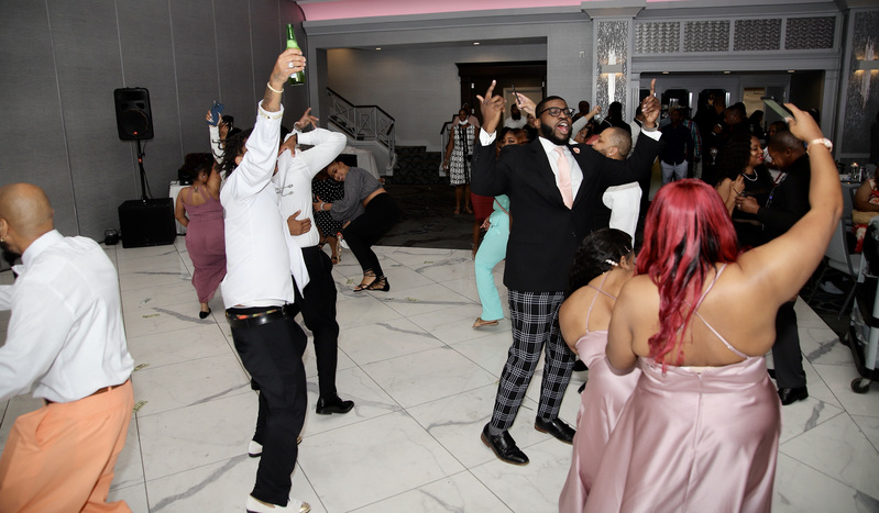 103-Reception2 IMG_0583(1).jpg