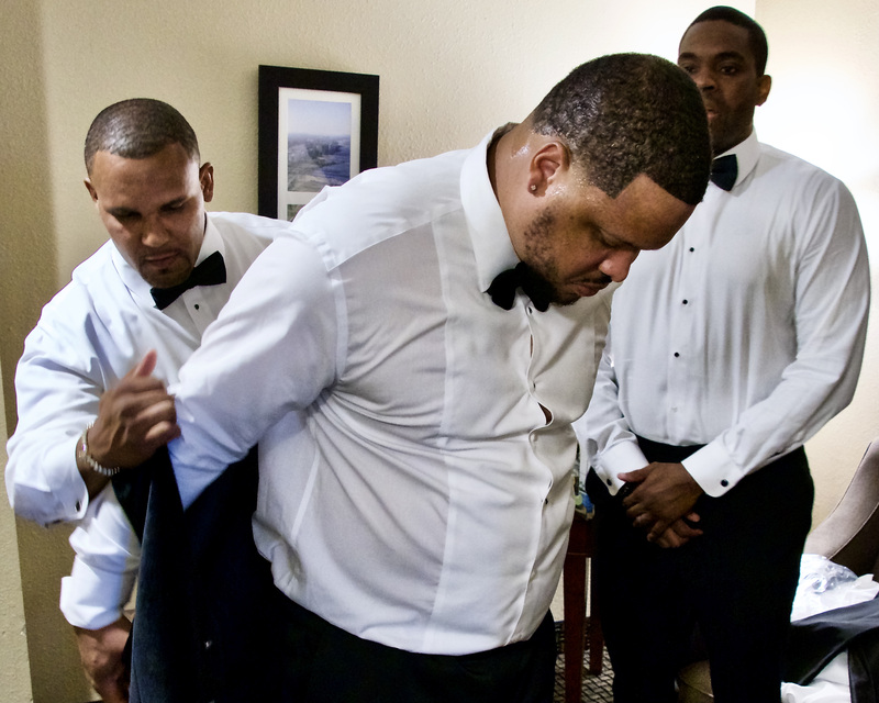 12-Groom L1250856.jpg