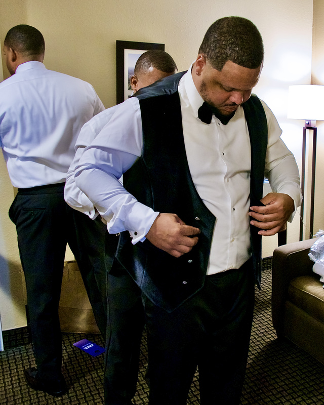 13-Groom L1250858.jpg