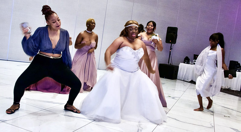 212-Reception2 L1260244(1).jpg