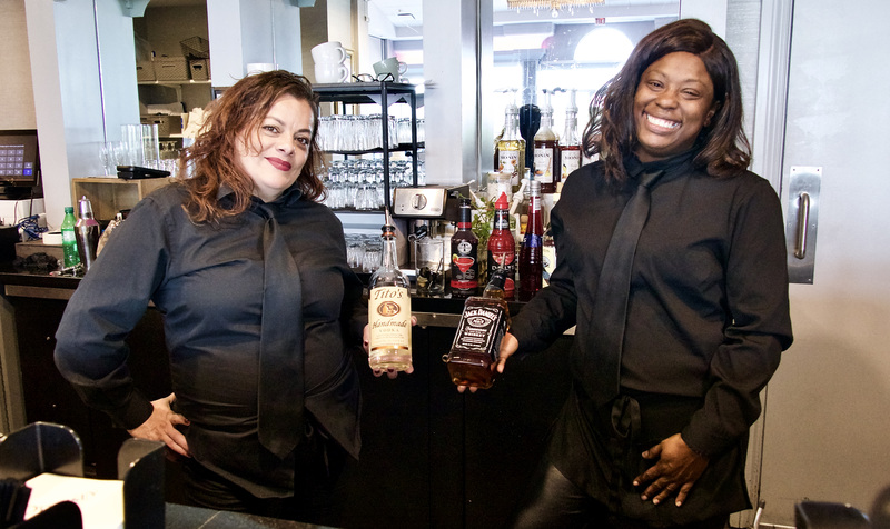 3-Reception L1250878.jpg