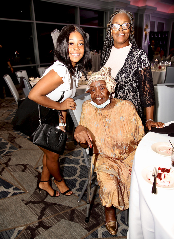 30-Reception2 IMG_0499(1).jpg