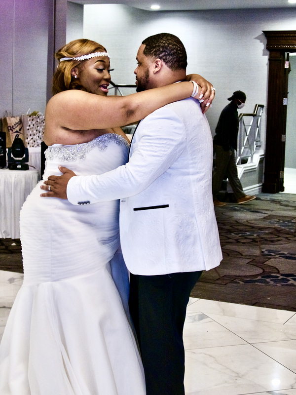84-First Dance L1250974(1).jpg