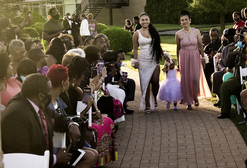 92(1) Ceremony _71A6897(1).jpg