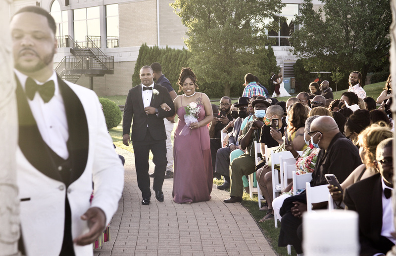 92(18) Ceremony _71A6915(1).jpg