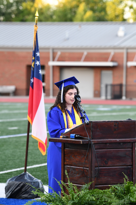 FCGrad250018.jpg