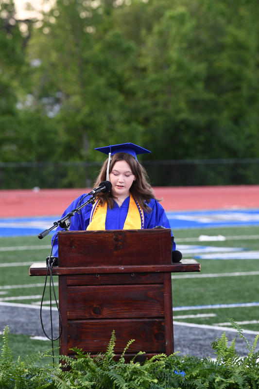 FCGrad250026.jpg