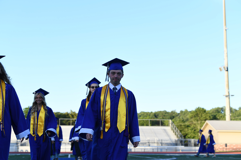 FCGrad250039.jpg