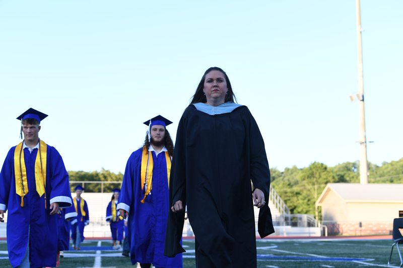 FCGrad250045.jpg