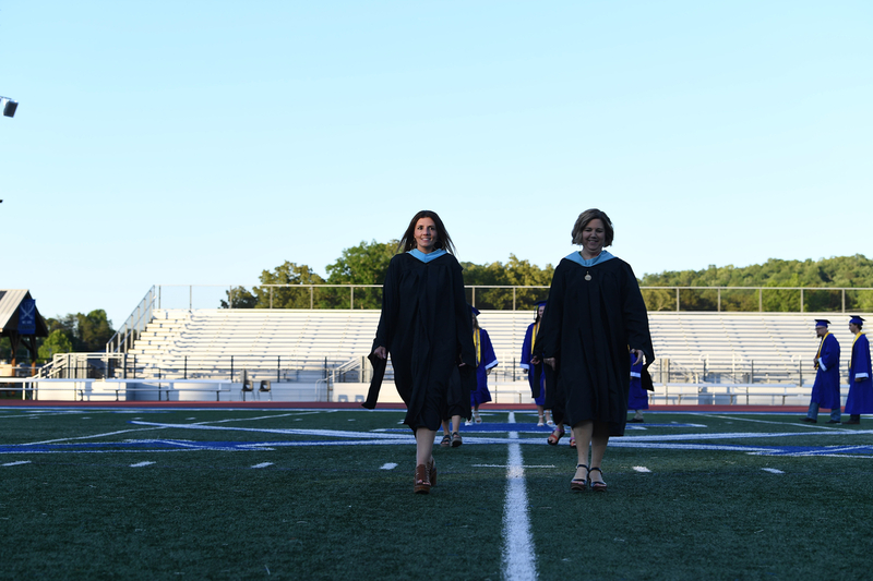 FCGrad250061.jpg