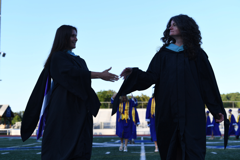 FCGrad250063.jpg
