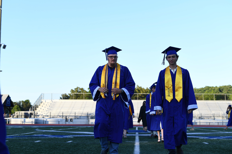 FCGrad250069.jpg