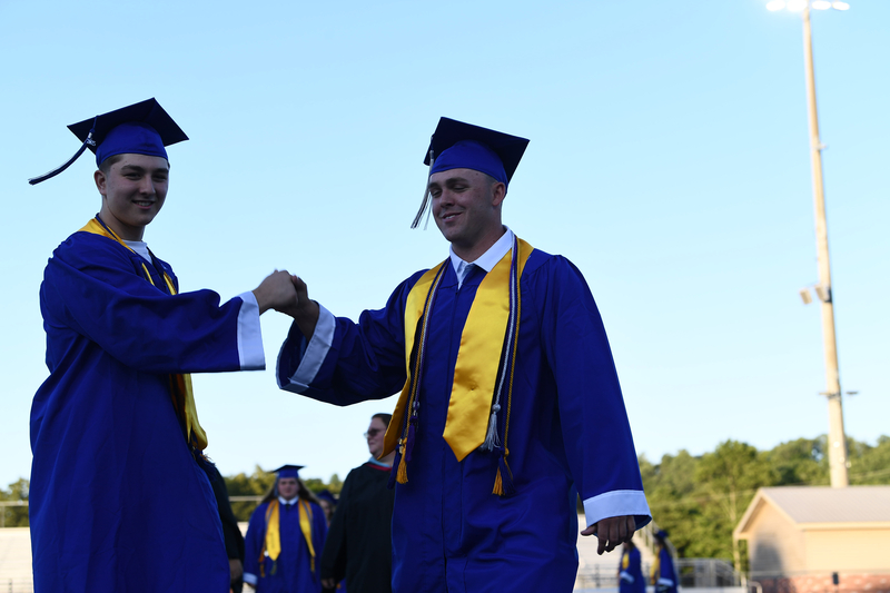 FCGrad250079.jpg