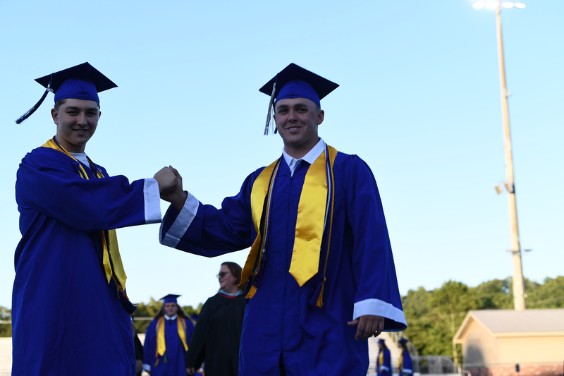 FCGrad250080.jpg