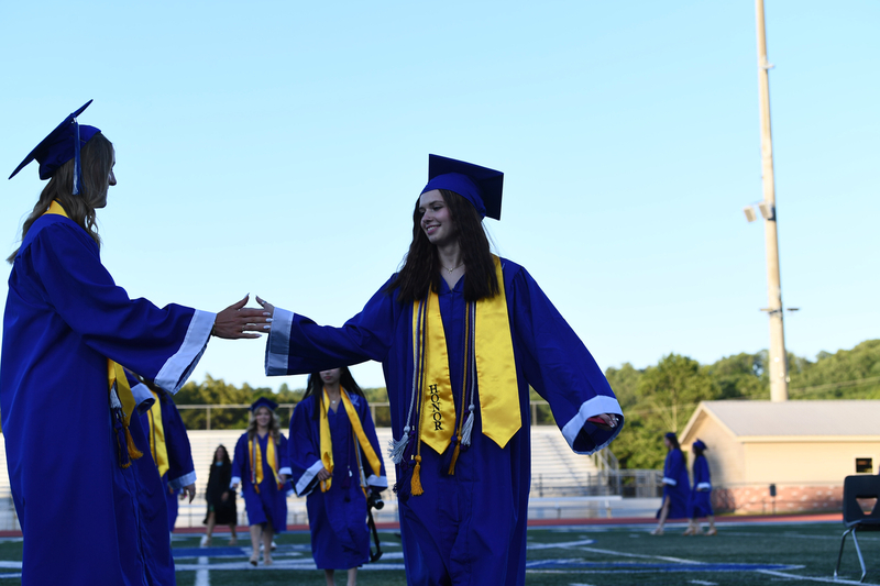 FCGrad250094.jpg