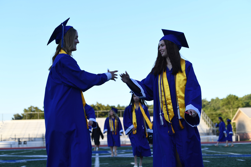 FCGrad250095.jpg