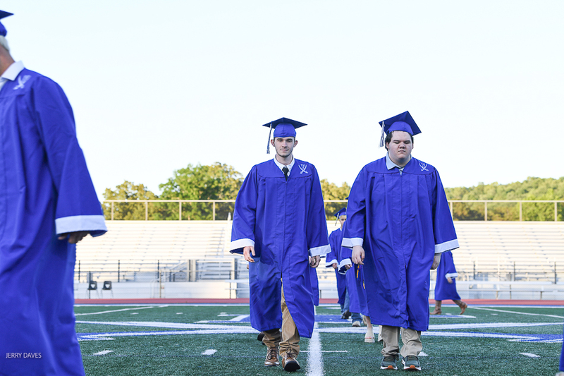 FCGrad250135.jpg