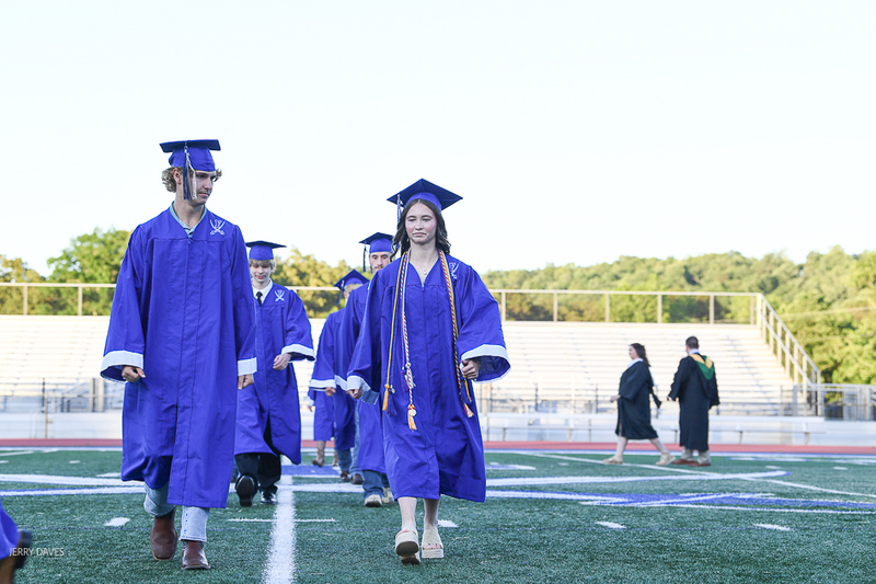 FCGrad250136.jpg