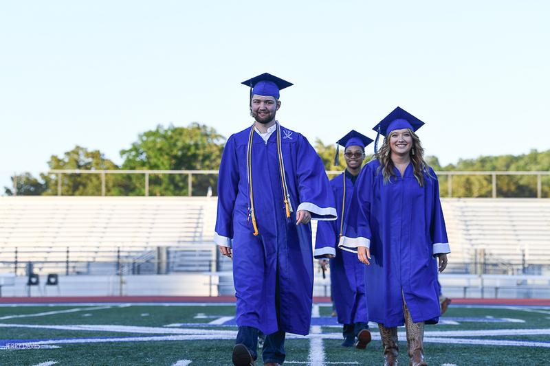 FCGrad250142.jpg