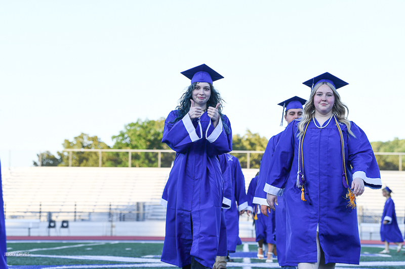 FCGrad250163.jpg