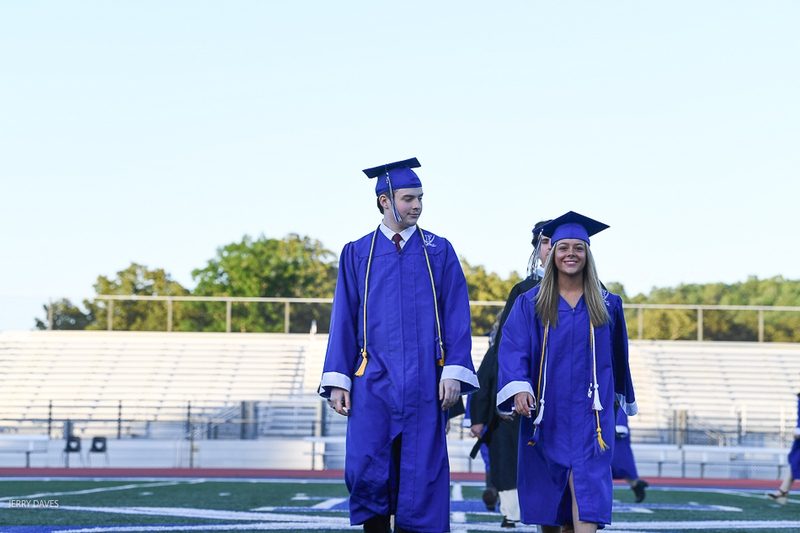 FCGrad250169.jpg
