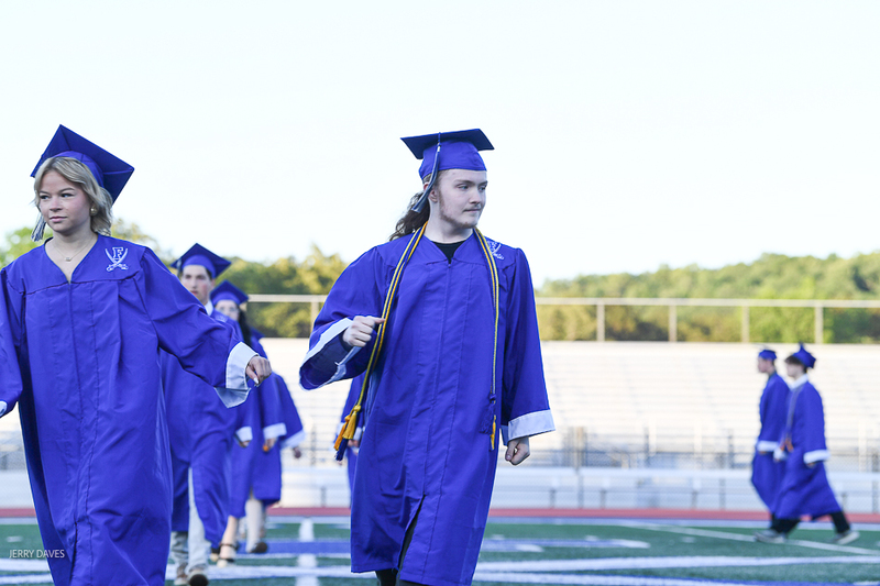 FCGrad250175.jpg