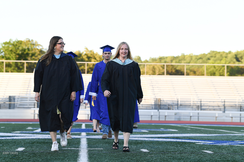 FCGrad250197.jpg