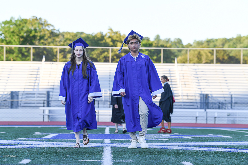 FCGrad250232.jpg