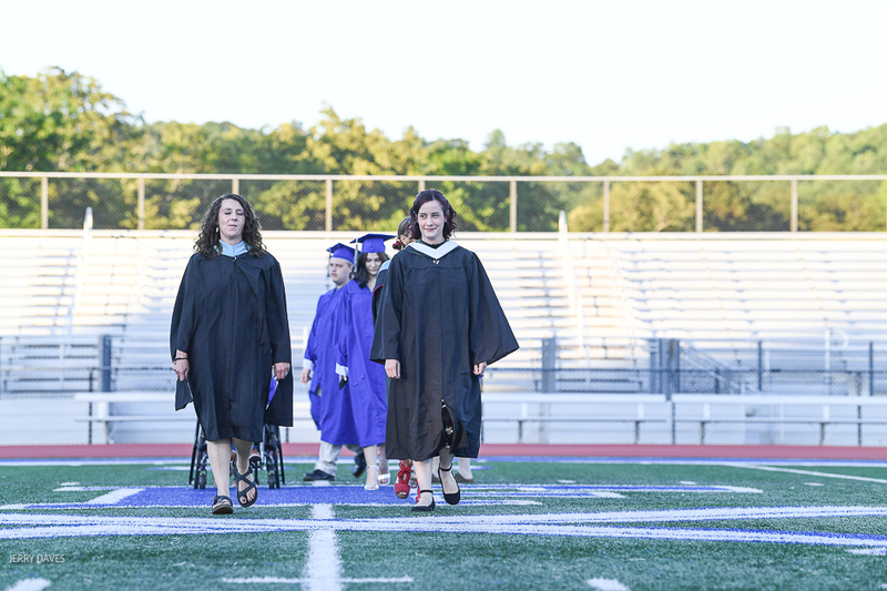 FCGrad250233.jpg