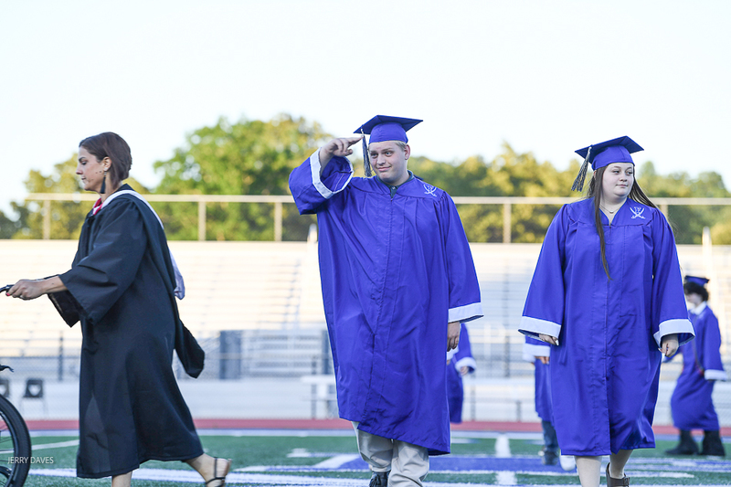 FCGrad250240.jpg
