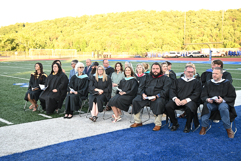 FCGrad250262.jpg