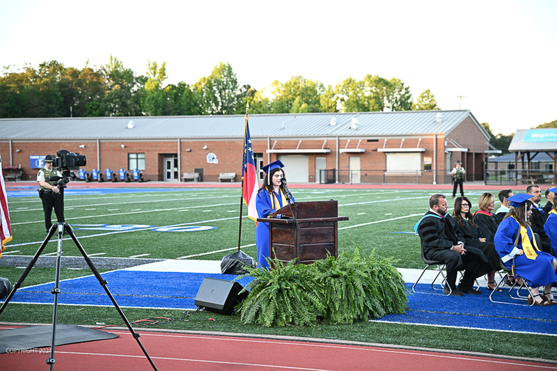 FCGrad250267.jpg