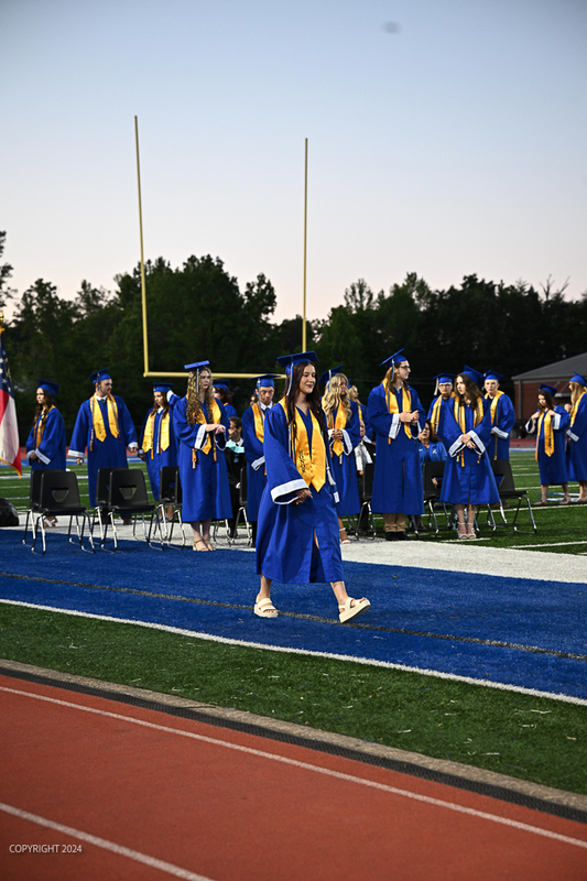 FCGrad250283.jpg
