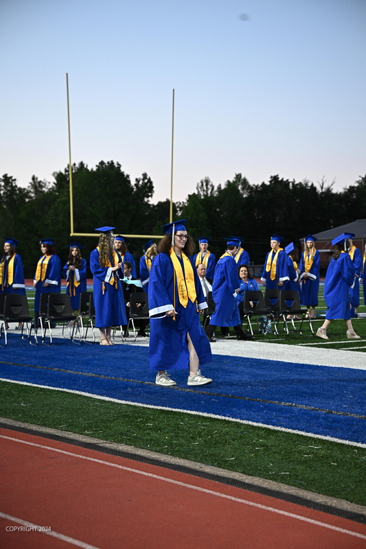FCGrad250287.jpg