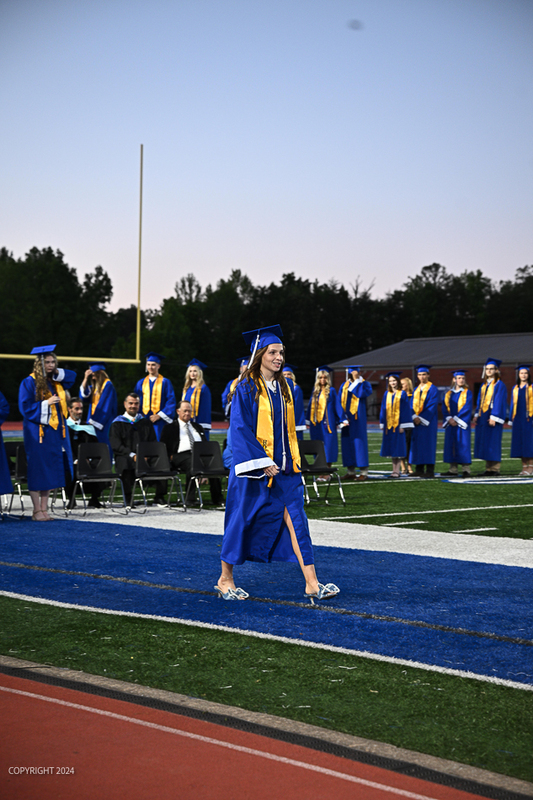 FCGrad250299.jpg