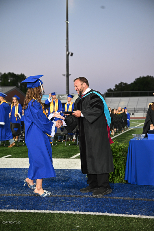 FCGrad250300.jpg