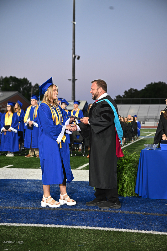 FCGrad250308.jpg