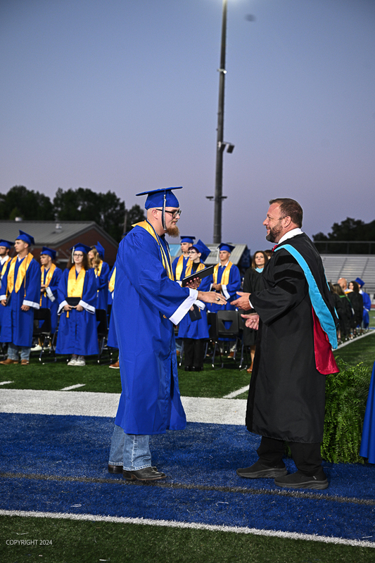 FCGrad250312.jpg