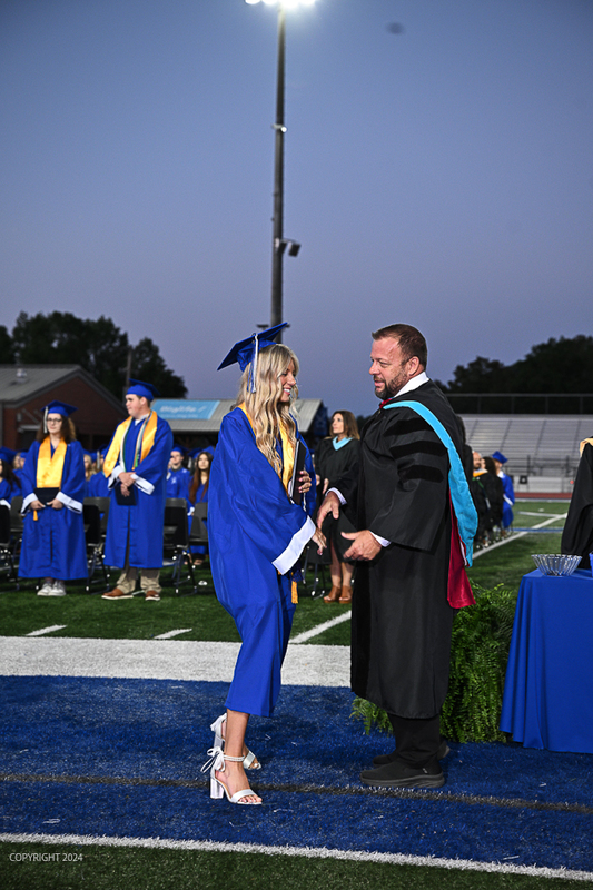 FCGrad250330.jpg