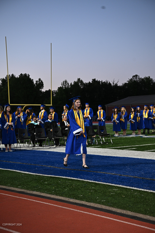 FCGrad250334.jpg