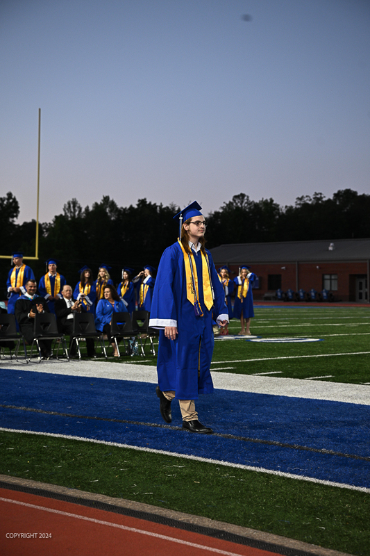 FCGrad250340.jpg