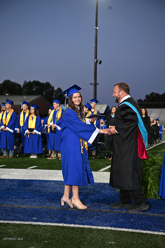 FCGrad250350.jpg