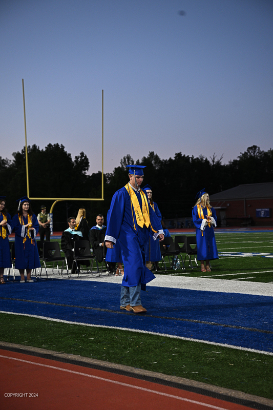 FCGrad250365.jpg