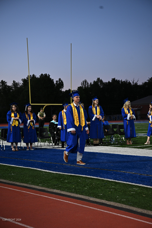 FCGrad250367.jpg
