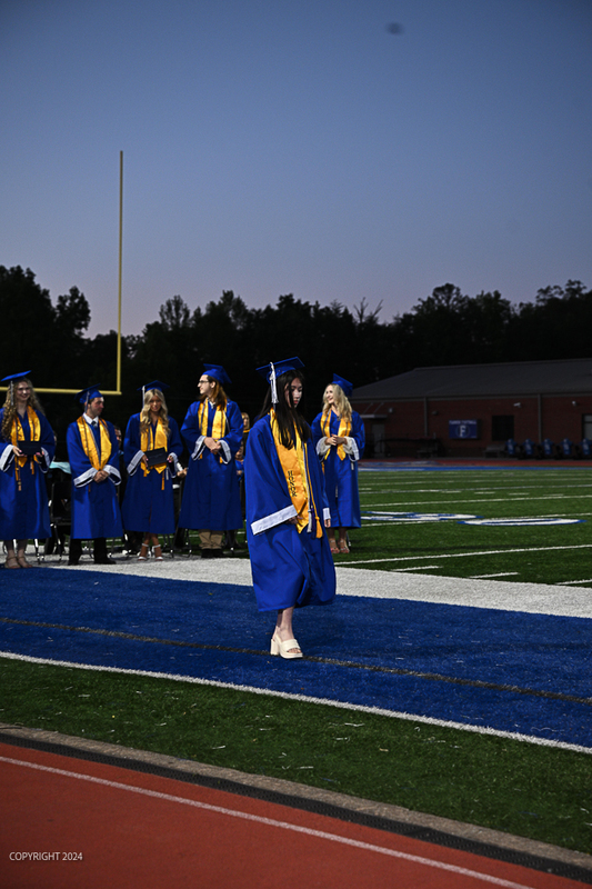 FCGrad250373.jpg